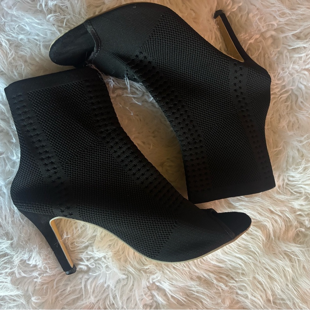 Elegant Black Women's Heeled Ankle Boots